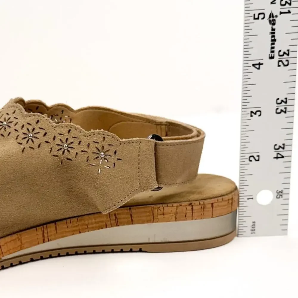 Sesto Meucci Sandals 8.5 Tan Suede Laser Cut‎ Floral Studded Wedge Boho Italian